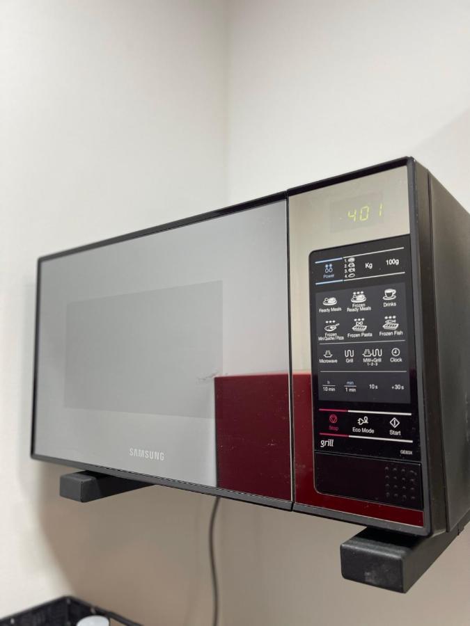 Bright: Flat With Balcony - Kitchen - Free Parking Apartment เบอร์ลิน ภายนอก รูปภาพ