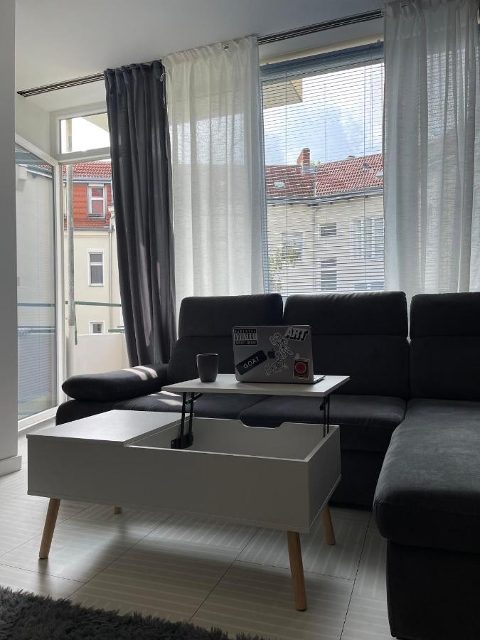 Bright: Flat With Balcony - Kitchen - Free Parking Apartment เบอร์ลิน ภายนอก รูปภาพ